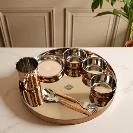 Handcrafted Steel Copper 8 Pieces Dinner Set
